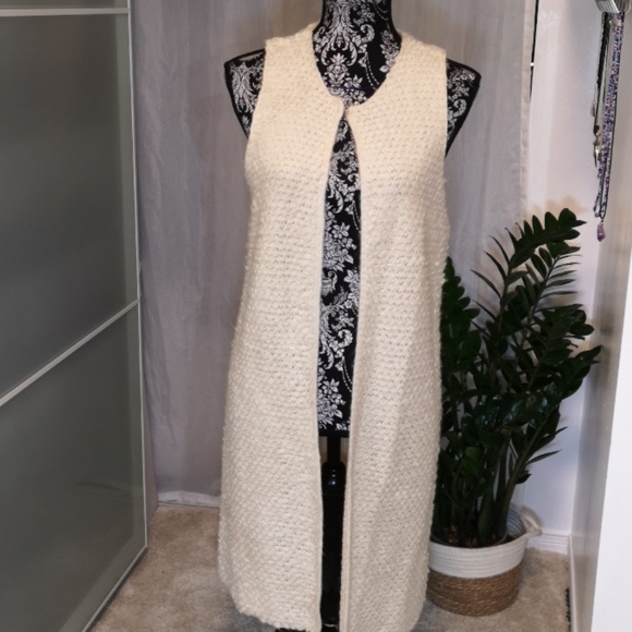 🎉SALE 2/$25🎉 - Picture 1 of 5